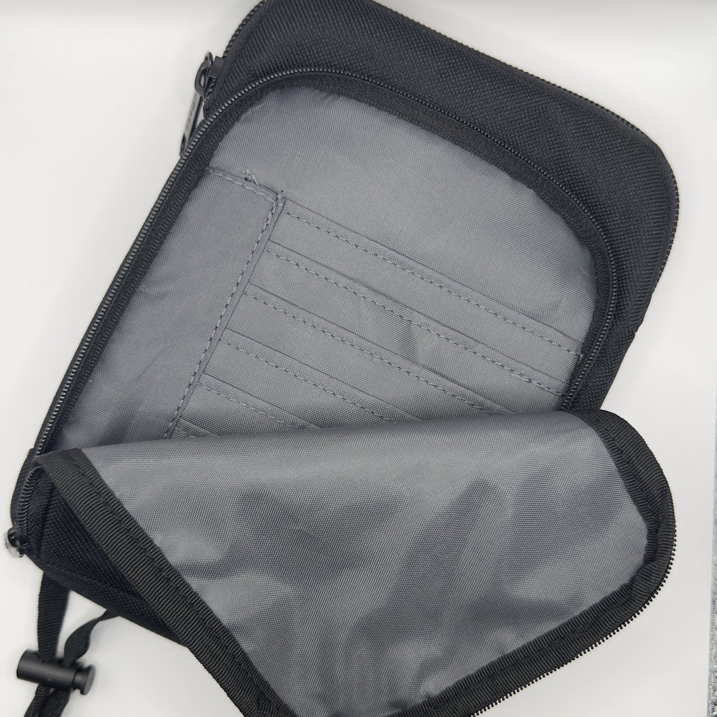 Festival-Bag „Hands Free, Vibes On“ – Deine Tasche für alles, was du wirklich brauchst